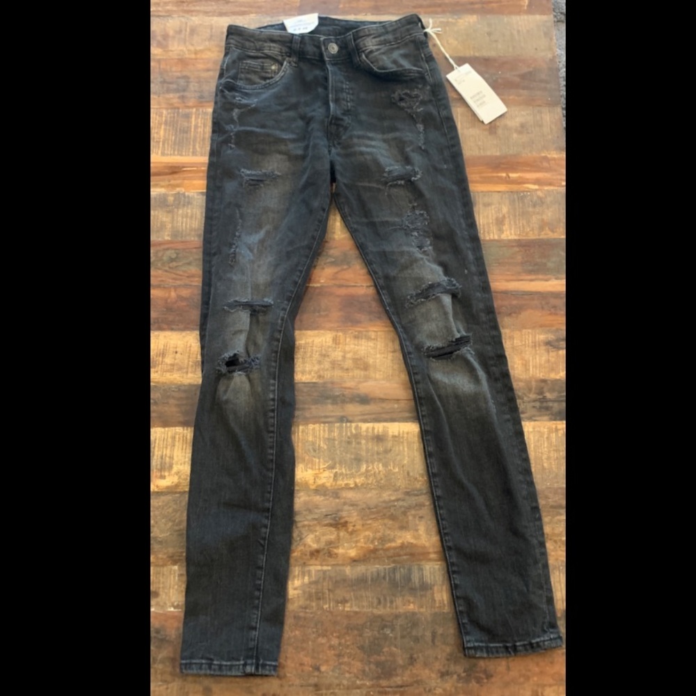 Brand New H&M black ripped skinny jeans